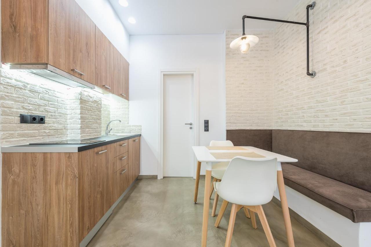 Stylish 1Br Apartment In The Heart Of Koukaki Атина Екстериор снимка