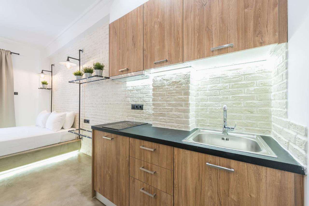 Stylish 1Br Apartment In The Heart Of Koukaki Атина Екстериор снимка